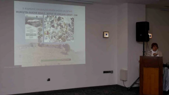 Geçmişten günümüze cam işleme sanatı Kuşadası'nda anlatıldı