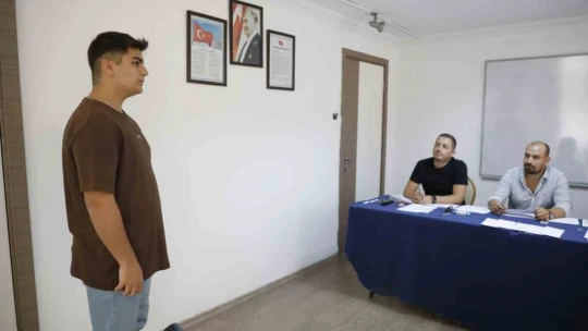 Geleceğin sanatçıları Aydın Büyükşehir Belediyesi Konservatuvarı'nda yetişiyor