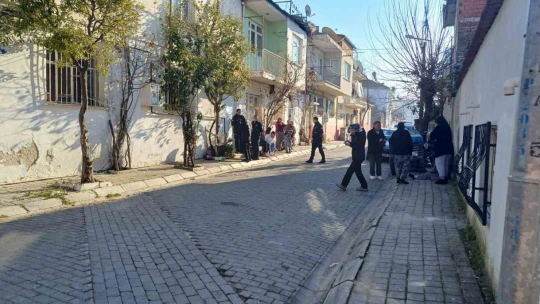 Genç kadın evinde ölü bulundu