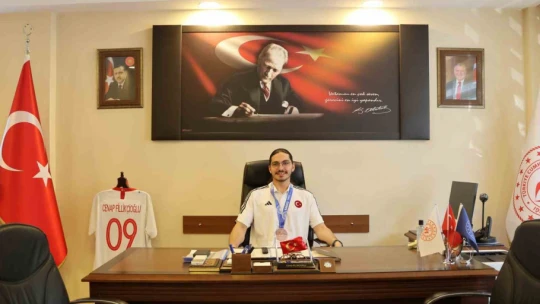 Genç sporcular koltuğu devraldı