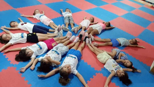 Germencik Belediyesi'nin spor kursları ilgi görüyor