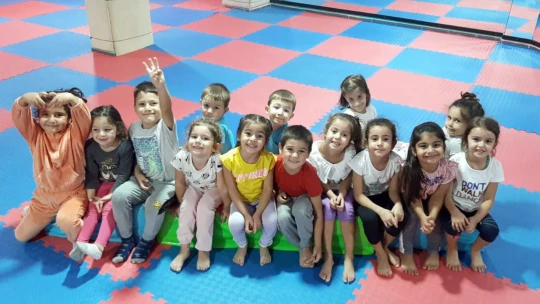 Germencik Belediyesi'nin spor kursları ilgi görüyor