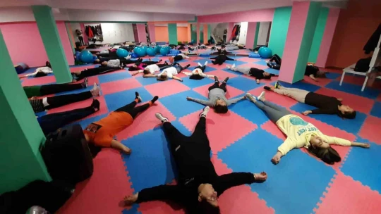 Germencik Belediyesi'nin spor kursları ilgi görüyor