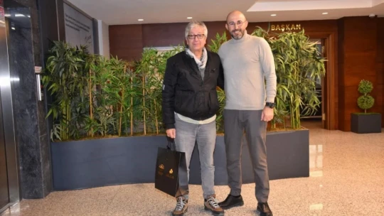 Germencik Belediyesi tiyatro salonuna 'usta' dokunuşu