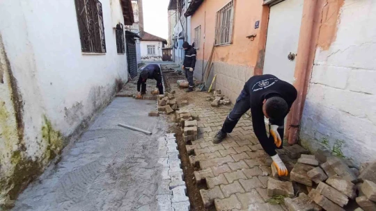 Germencik Belediyesi yol çalışmalarını sürdürüyor
