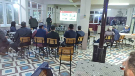 Germencik'te buzağı bakımı eğitimi verildi