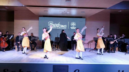 Germencik'te deve güreşi festivali, konserle başladı