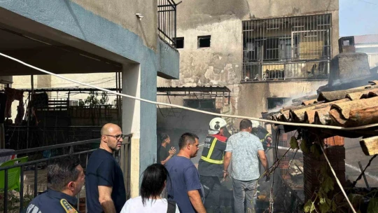 Germencik'te ev yangını
