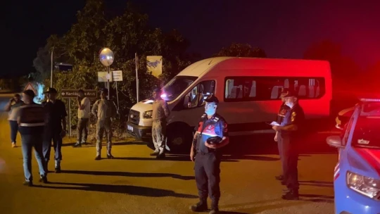 Germencik'te incir hırsızlığına karşı jandarmadan sıkı denetim