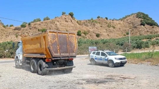 Germencik'te moloz mesaisi