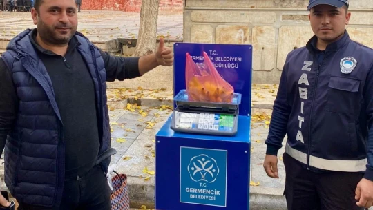 Germencik'te pazar yerlerinde başlatılan tartı uygulaması sürüyor