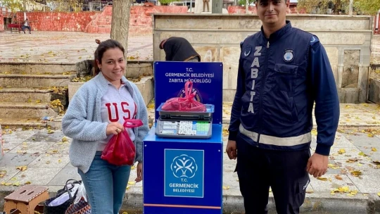 Germencik'te pazar yerlerinde başlatılan tartı uygulaması sürüyor