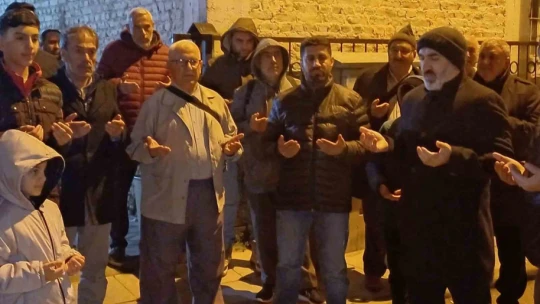 Germencik'te umreciler dualarla uğurlandı
