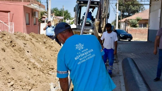 Germencik'te yağmur suyu altyapı çalışmaları sürüyor