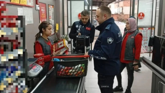 Germencik'te zincir marketler denetlendi
