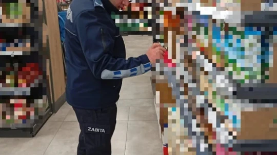 Germencik'te zincir marketler denetlendi