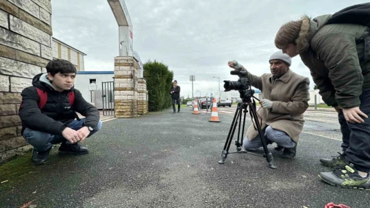 Göçmen çocuklarla çekilen filmin galası Fransa'da yapıldı