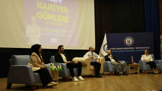 Gülpolat, sokakta çikolata satarak başlayan kariyerini üniversite öğrencileri ile paylaştı