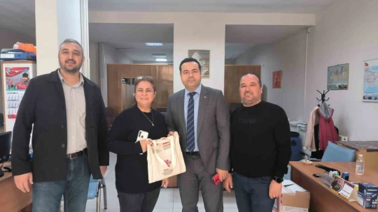 Gün kadınların olunca kutlamalar akşama kadar devam etti