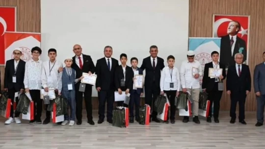 Hafızlık yarışması bölge finali Aydın'da gerçekleştirildi.