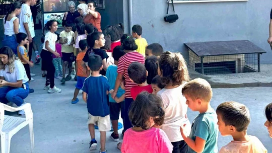 Hakemlerden çocuk evlerine anlamlı ziyaret