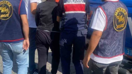 Hakkında 164 yıl hapis cezası ve bulunan kadın şahıs yakalandı