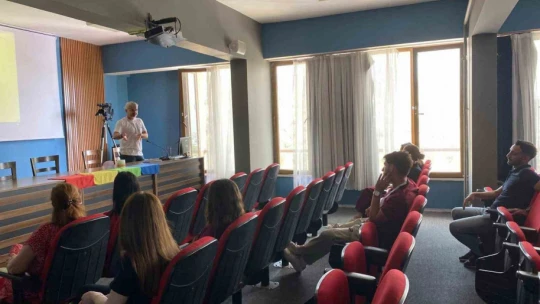 Hastane personeline hijyen ve güvenlik eğitimi verildi