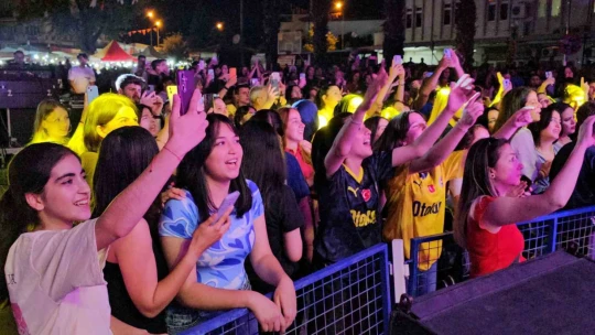 Hatay'da depremi yaşadı, Aydın'da 'Festival Güzeli' seçildi