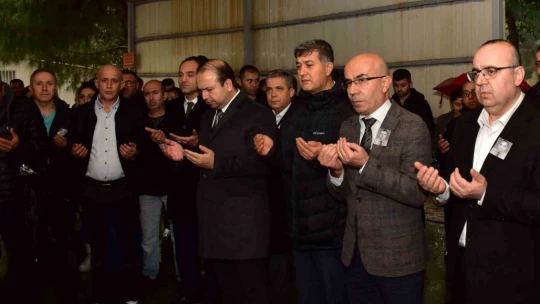 Hayatını kaybeden hastane personeli son yolculuğuna uğurlandı