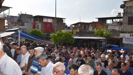Hayatını kaybeden hastane personeli son yolculuğuna uğurlandı