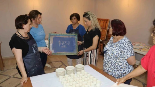 Hem üretiyorlar hem de sosyal sorumluk projelerine katkı sağlıyorlar