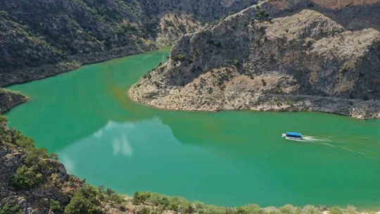 İç turizmin gözdesi: 'Arapapıştı Kanyonu'