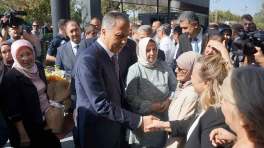 İçişleri Bakanı Yerlikaya Aydın'da