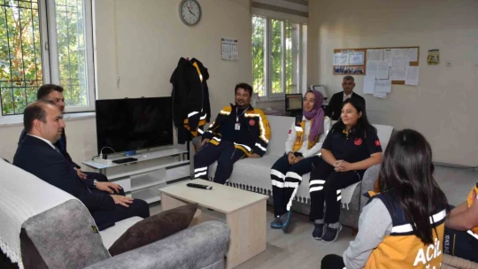 İl Sağlık Müdürü Şenkul acil sağlık hizmetleri çalışanları ile buluştu