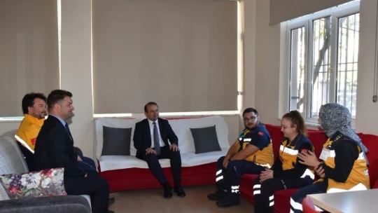 İl Sağlık Müdürü Şenkul acil sağlık hizmetleri çalışanları ile buluştu