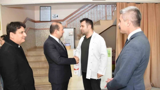 İl Sağlık Müdürü Şenkul, Altınkum Aile Sağlığı Merkezi'nde incelemelerde bulundu