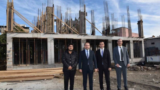 İl Sağlık Müdürü Şenkul, Umurlu'daki sağlık merkezlerinde incelemelerde bulundu