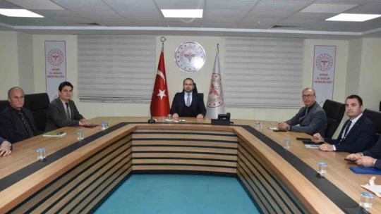 İlçelerdeki sağlık hizmetleri görüşüldü