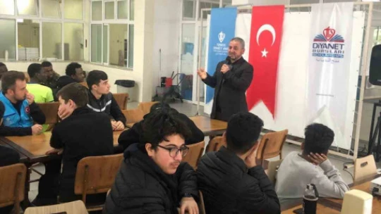 İmam Hatip Liseleri'nde okuyan öğrenciler Kuşadası'nda buluştu