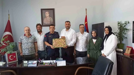 İncir hırsızlarına göz açtırmayan jandarmaya incir dopingi