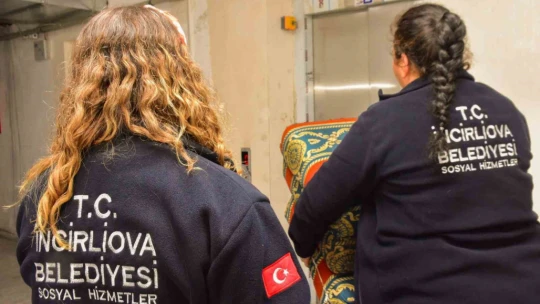 İncirliova Belediyesi, ihtiyaç fazlası eşyaları ihtiyaç sahiplerine ulaştırıyor