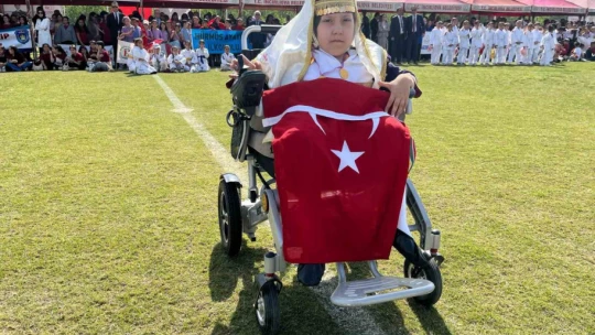 İncirliova'da 23 Nisan coşkuyla kutlandı