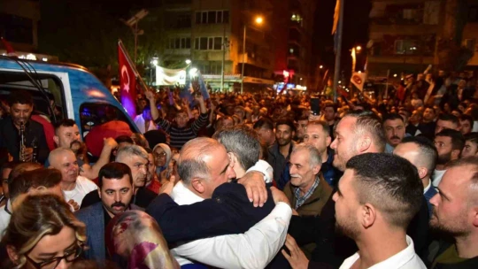 İncirliova'da Başkan Kaya güven tazeledi