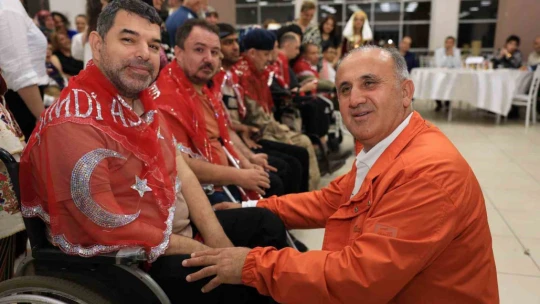 İncirliova'da engelli gençler için asker kınası