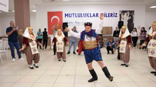 İncirliova'da engelli gençler için asker kınası
