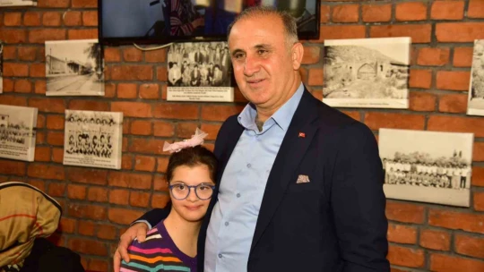 İncirliova'da engelliler Tarihi Hangar'da buluştu
