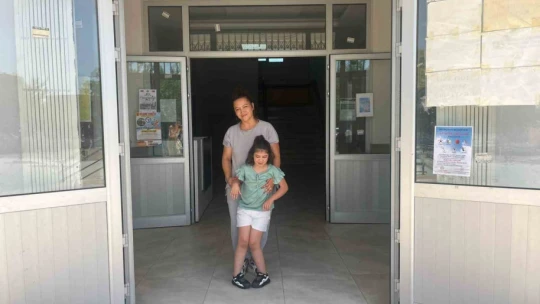 İncirliova'da öğrenciler harçlıklarını umuda dönüştürdü