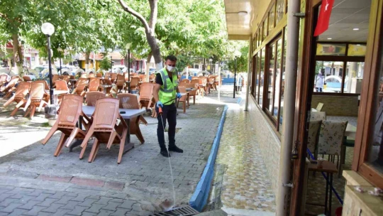 İncirliova'da sivrisinek ile mücadele devam ediyor
