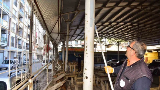 İncirliova Kapalı Pazar Yeri'nin çehresi değişti