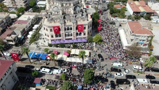 İsrail'in katlettiği Ayşenur, tekbirlerle uğurlandı